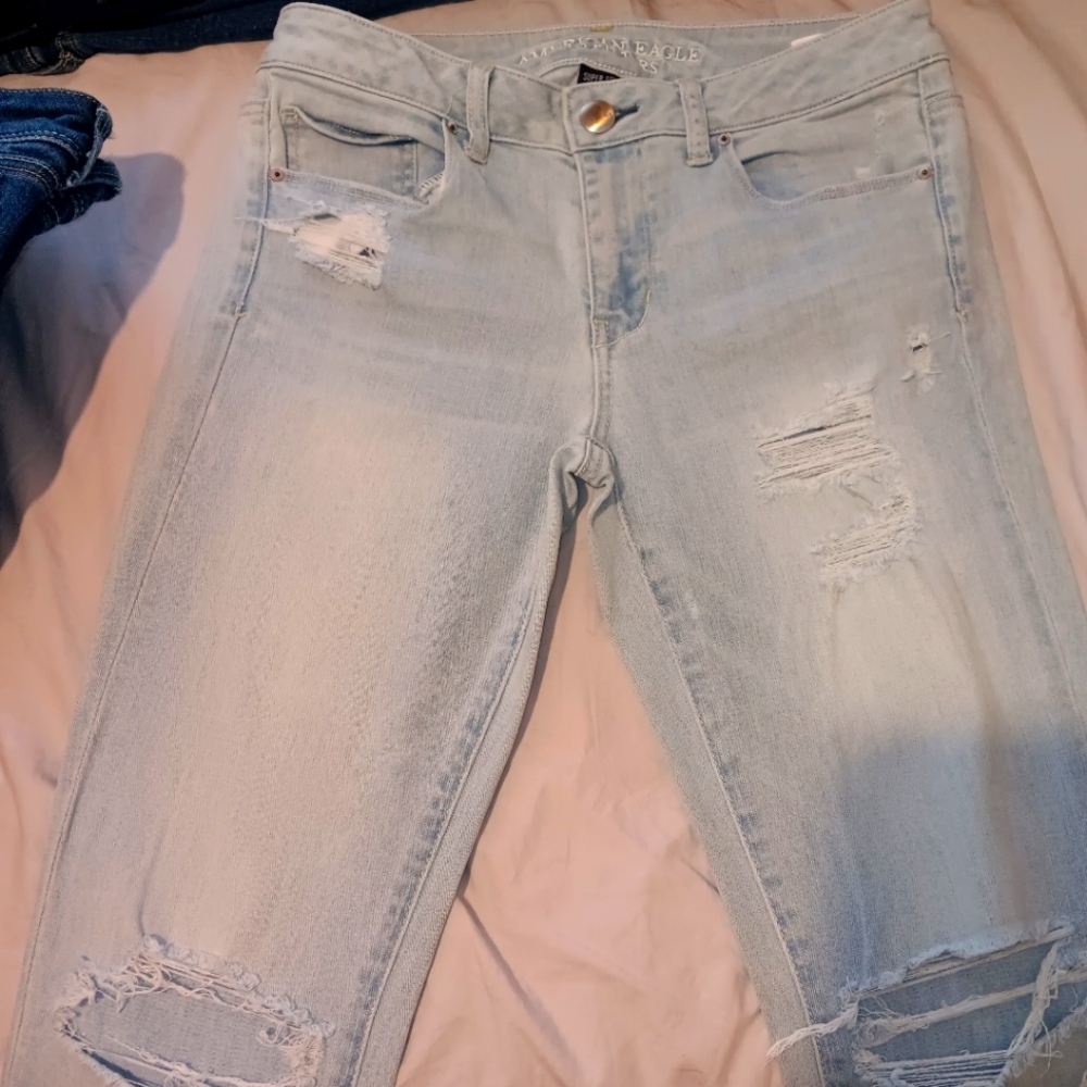 American Eagle Size 8